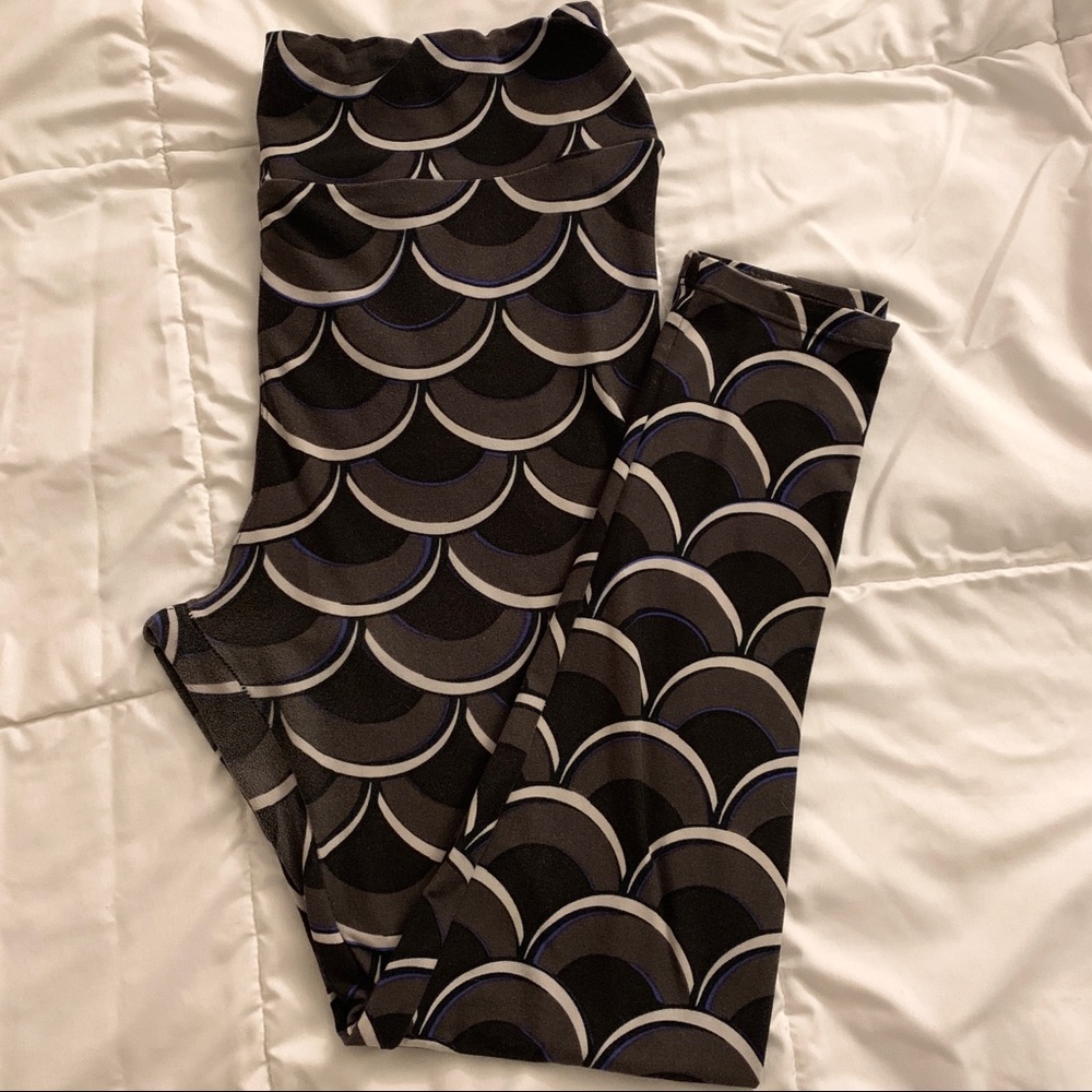 LuLaRoe Leggings TC Tall & Curvy - Rare Print